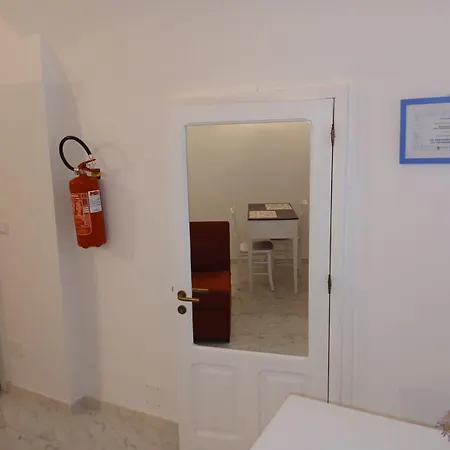 Cosmywhite, Casa Moderna Nel Cuore Della Citta . . .