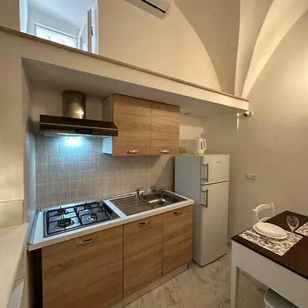 Apartment Cosmywhite, Casa Moderna Nel Cuore Della Citta . . . *